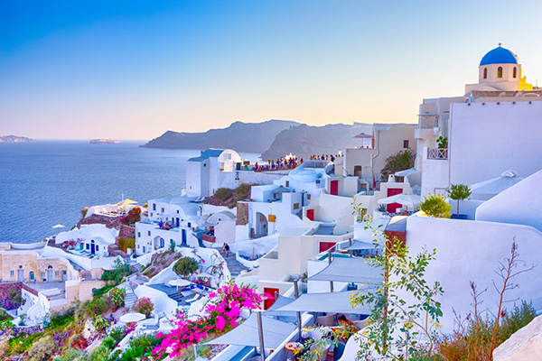 Santorini | Europe Holidays | Be Inspired