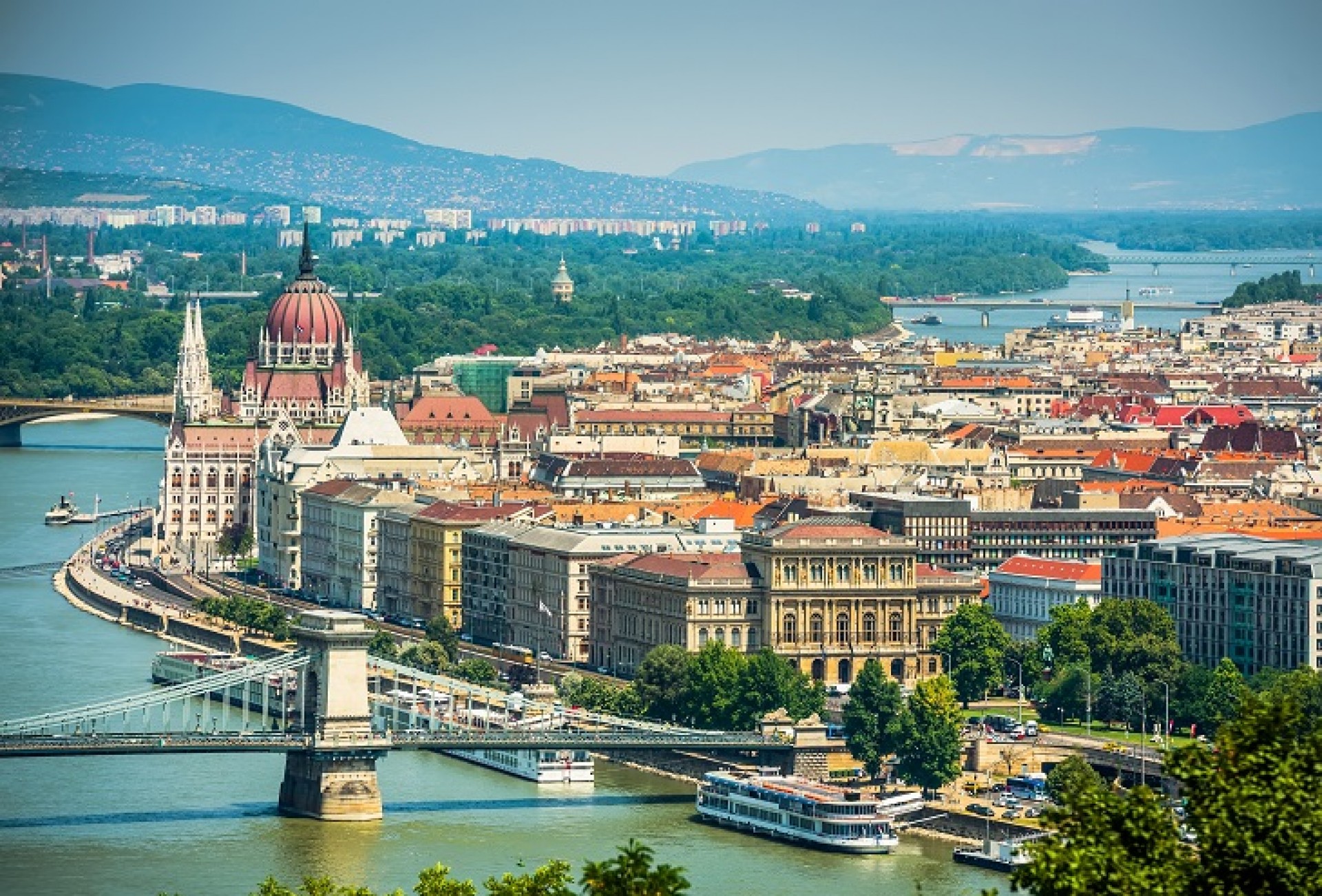 What&#039;s special about river cruising?