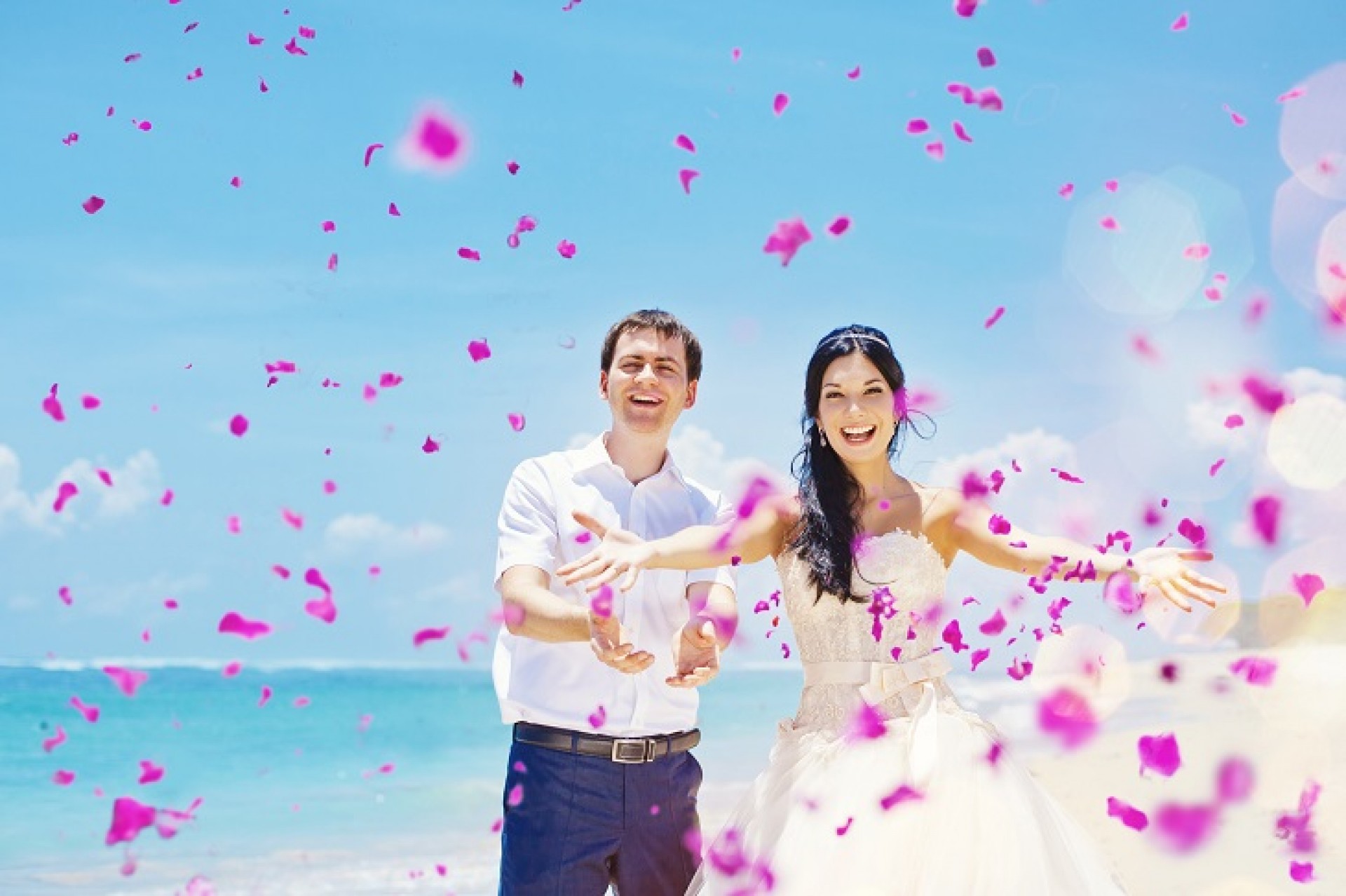 Growth of weddings abroad